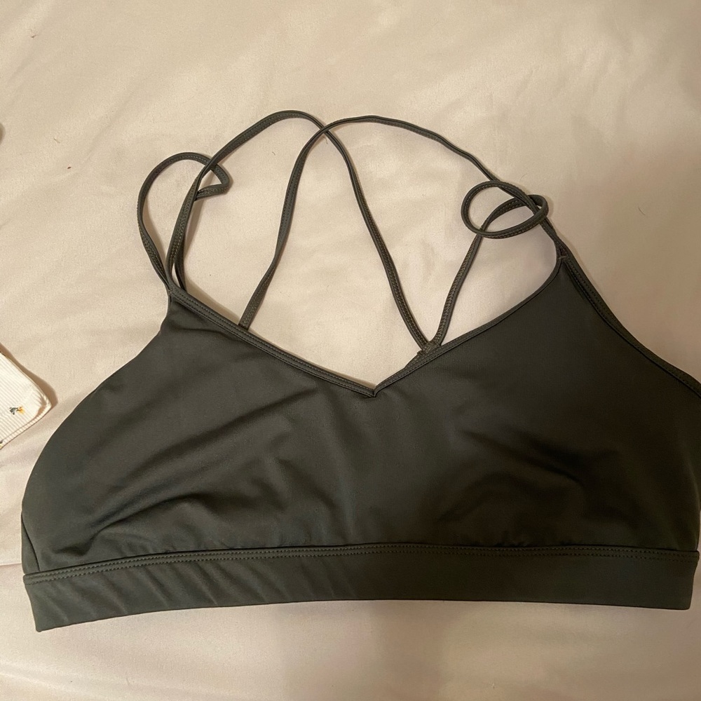 Old Navy active sports bra